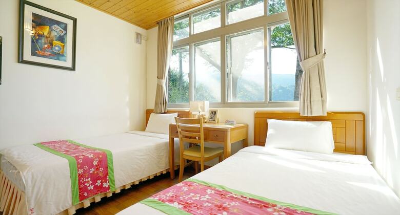 Bed & Breakfast Red Brick Villas