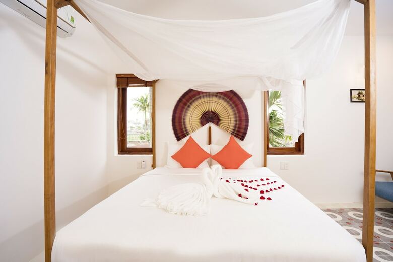 Hotel Savanna Hoi An Villa