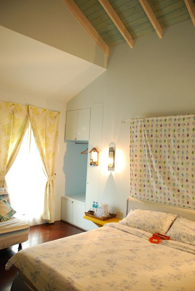 Bed & Breakfast Ltc Holiday Villa