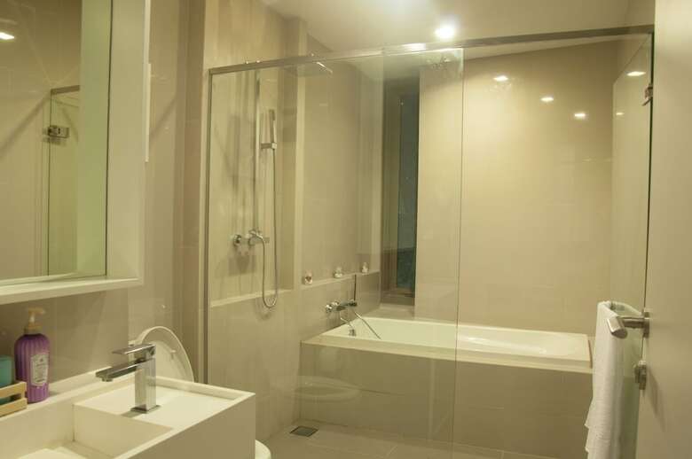 Beachfront Sea View Baan Plai Haad