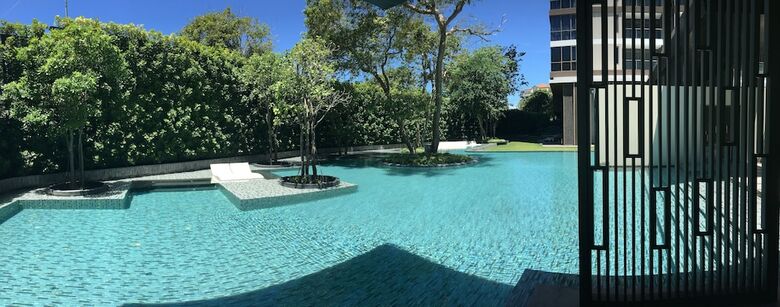 Beachfront Sea View Baan Plai Haad
