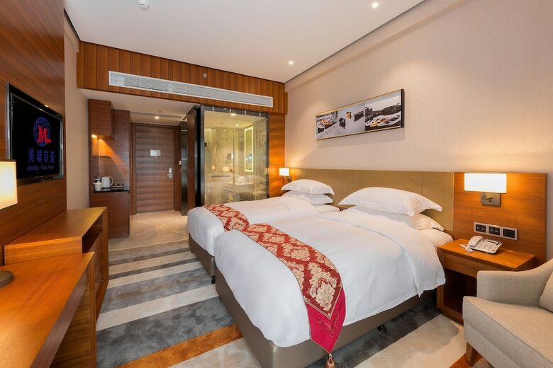 Meiqiu Fino Hotel