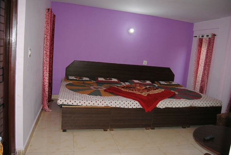 Hotel Dogra Residency Bar And Resturant