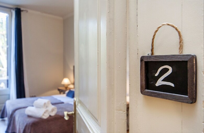 Pension Barna House B&B