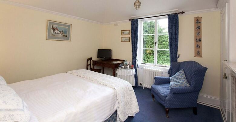 Bed & Breakfast Hollybank House