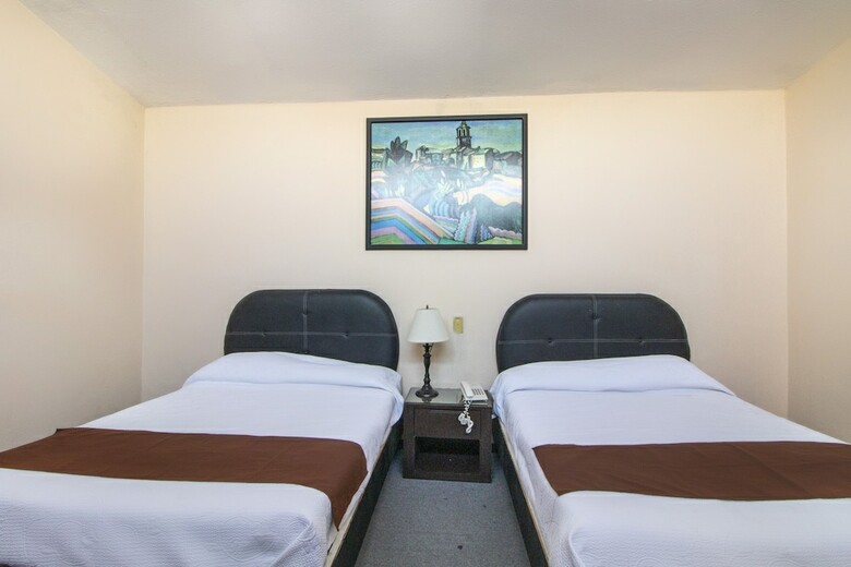 Hotel Bugambilias