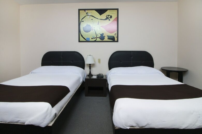 Hotel Bugambilias