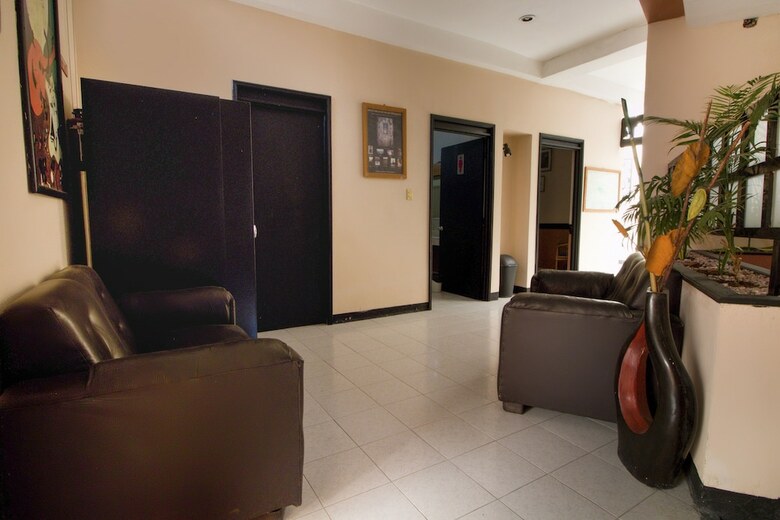 Hotel Bugambilias