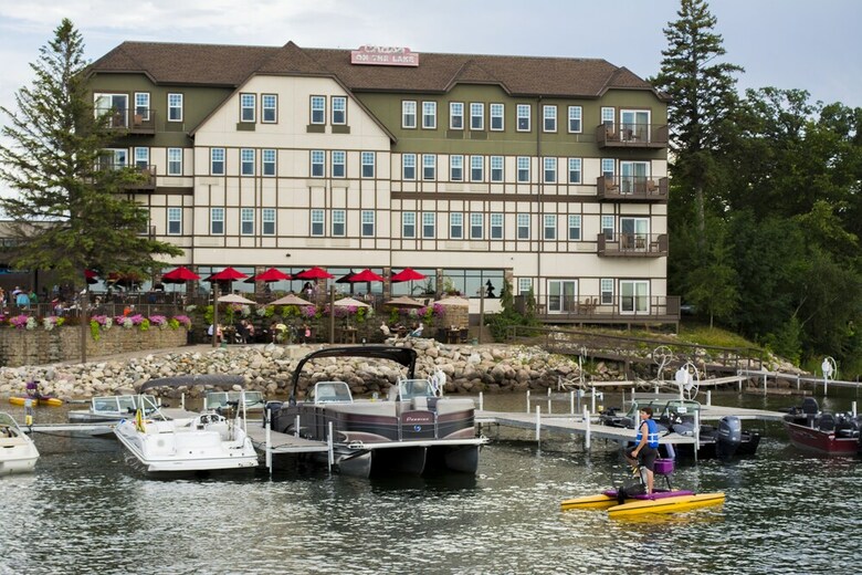 Chase On The Lake Resort Hotel