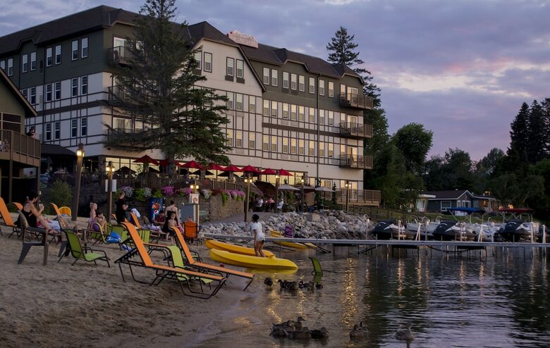 Chase On The Lake Resort Hotel