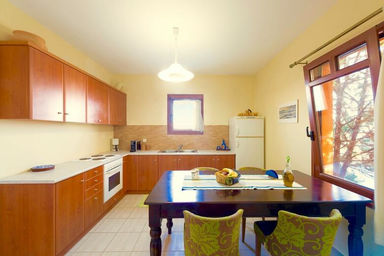 Odysseas Villa By Leaderstay