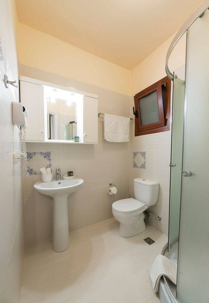 Odysseas Villa By Leaderstay