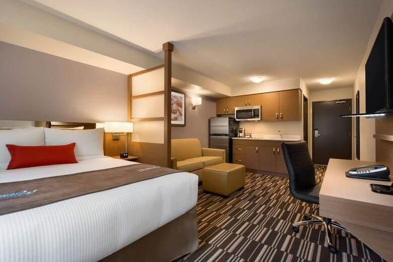 Hotel Microtel Inn & Suites By Wyndham Oyster Bay