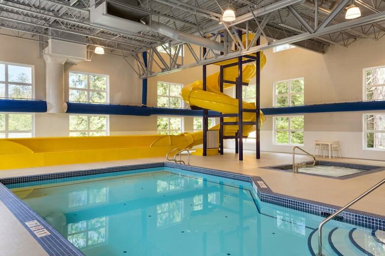 Hotel Microtel Inn & Suites By Wyndham Oyster Bay