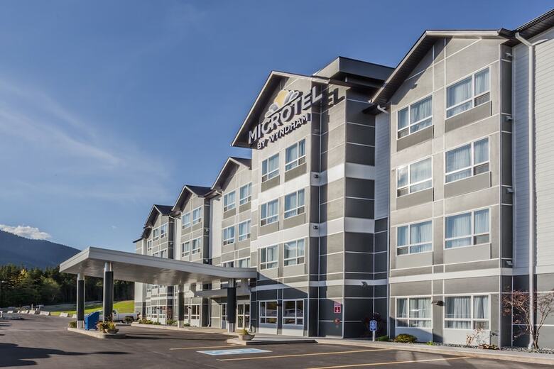 Hotel Microtel Inn & Suites By Wyndham Oyster Bay