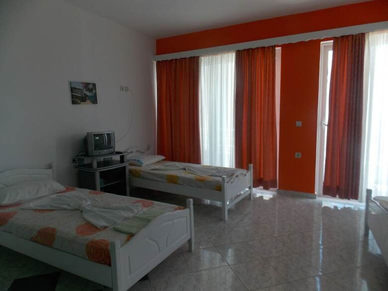 Apartamentos Hotel Damian
