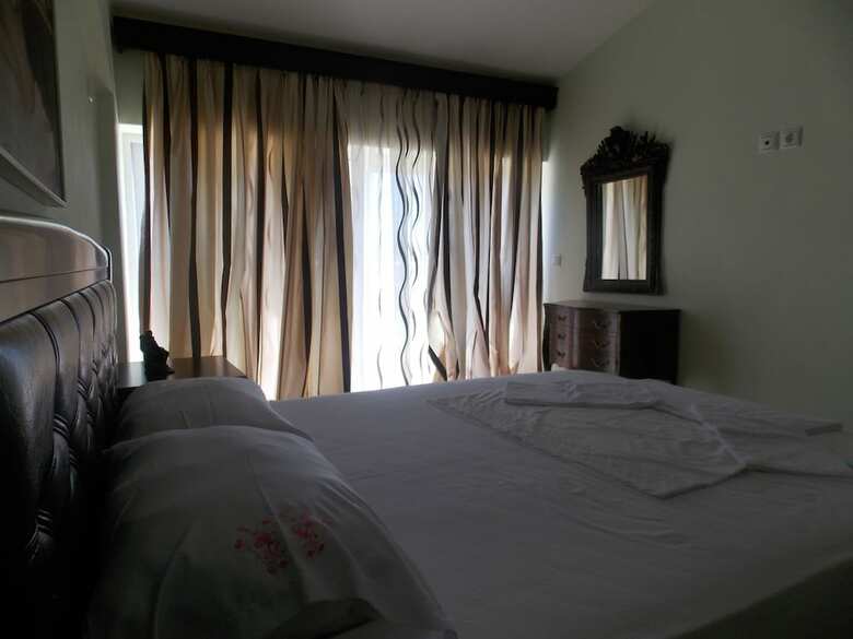 Apartamentos Hotel Damian
