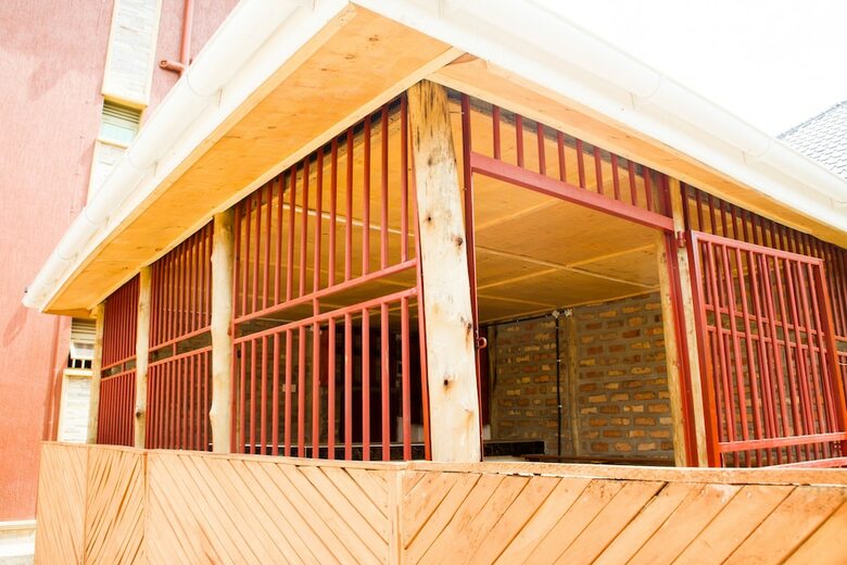 Homely Nest Hotel