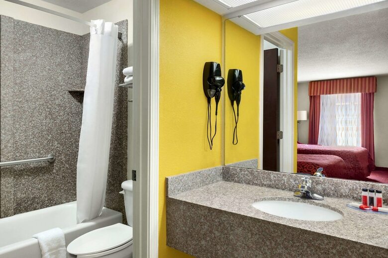 Motel Days Inn By Wyndham Weldon/roanoke Rapids