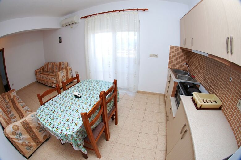Hotel Eleana