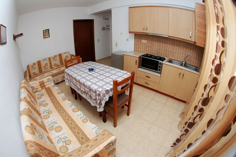 Hotel Eleana