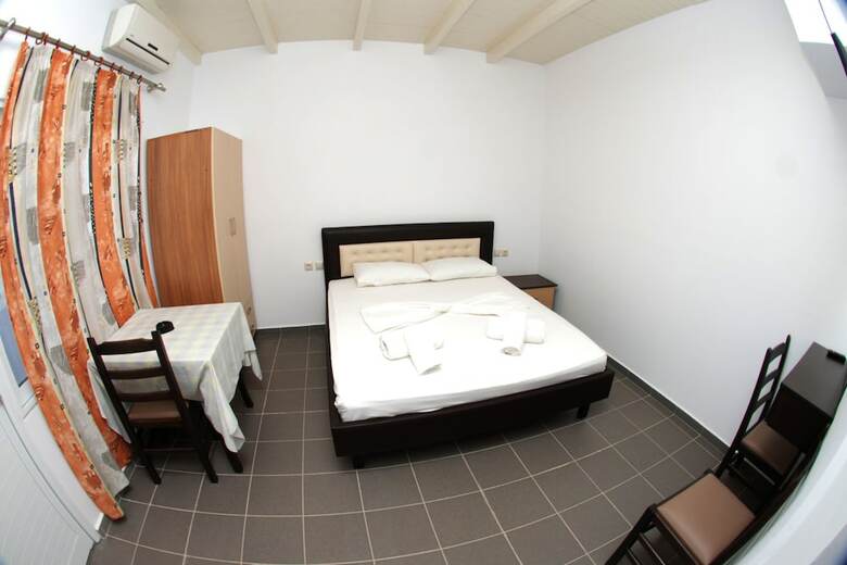 Hotel Eleana