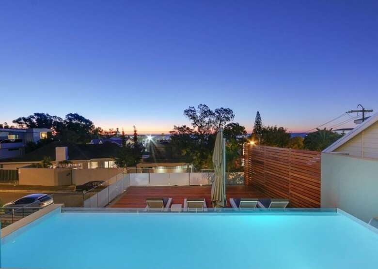 Harrier Place - Four Bedroom Villa, Sleeps 8