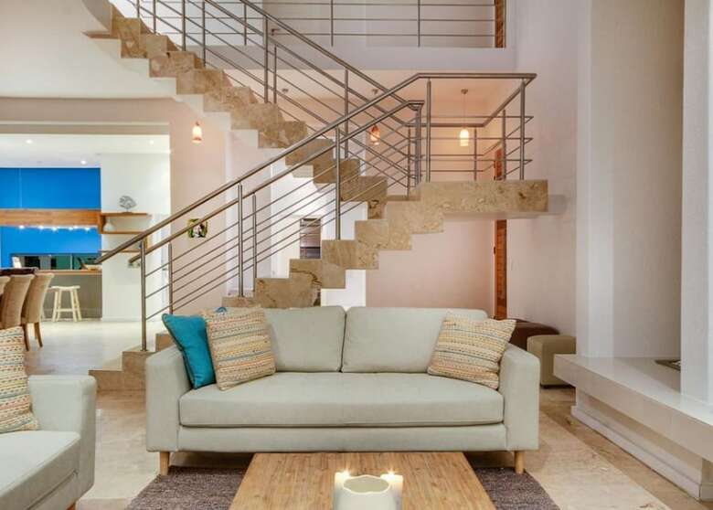 Harrier Place - Four Bedroom Villa, Sleeps 8