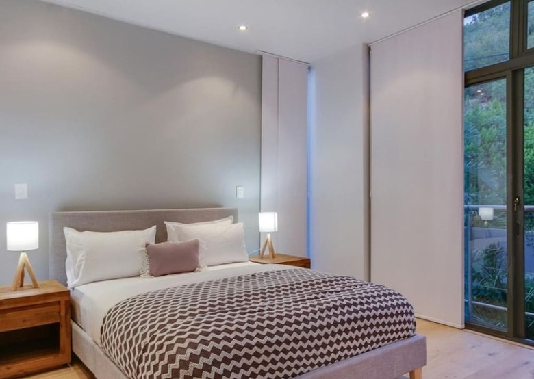 Harrier Place - Four Bedroom Villa, Sleeps 8