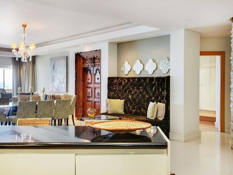 Rhapsody - Two Bedroom Apartment, Sleeps 4