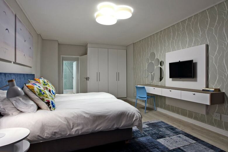Dunmore Blue - Two Bedroom Apartment, Sleeps 4