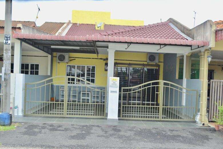 H & H Guesthouse 2