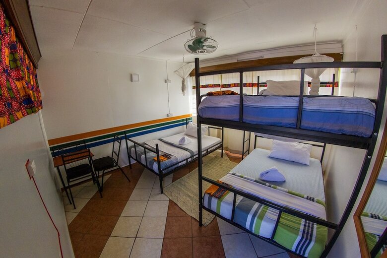 Hostal We Travel Hostel
