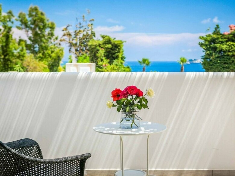 Villa Ai Helis Beach House