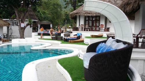 Hotel Clear View Resort