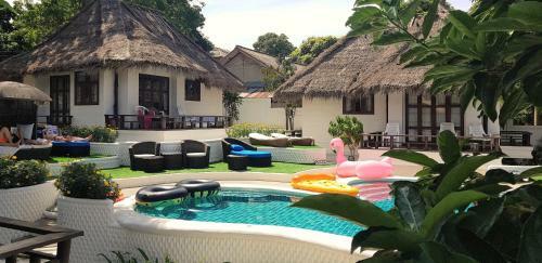 Hotel Clear View Resort