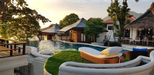 Hotel Clear View Resort