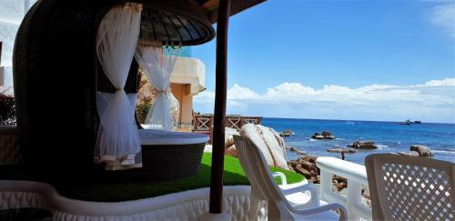 Hotel Clear View Resort