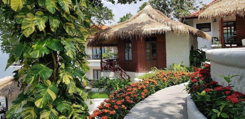 Hotel Clear View Resort