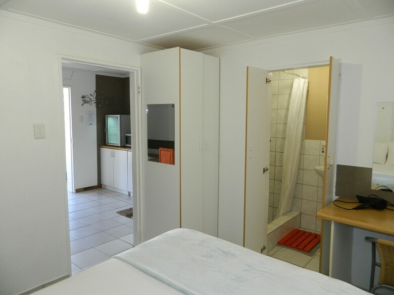 Hotel Aub Guesthouse