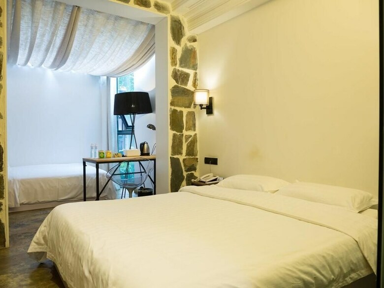 Hotel Collection-home Resort