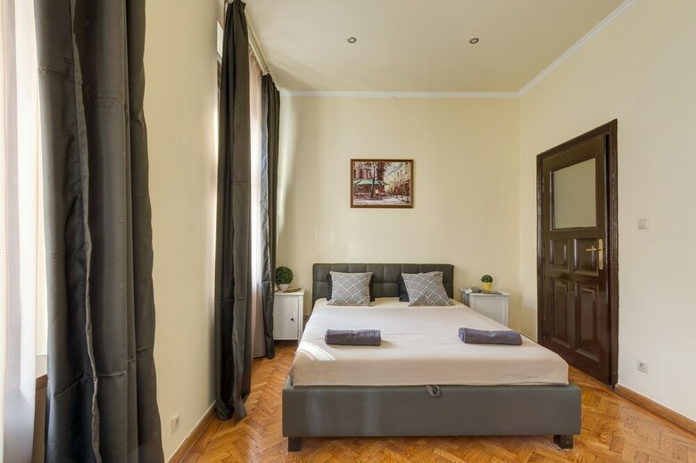 Real Apartments Andrassy