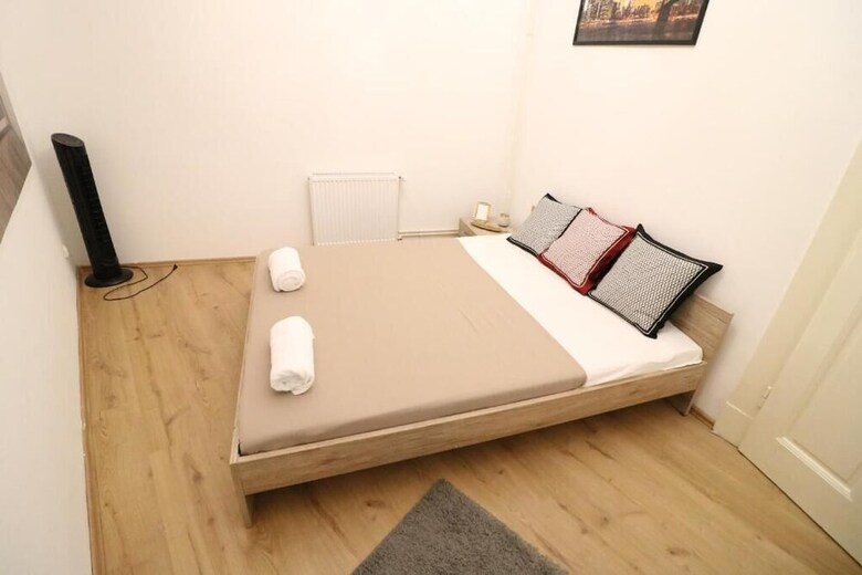 Real Apartments Wesselenyi 10