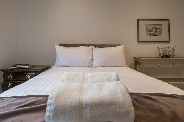Apartamentos The Patrick Kavanagh Suite - Hiphipstay