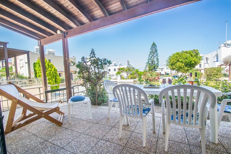 Villa Konnos Galini Holidays