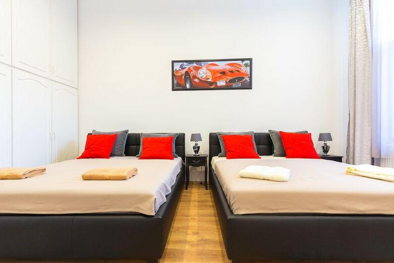 Real Apartments Zichy