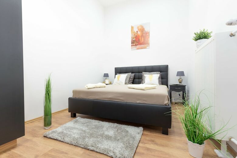 Real Apartments Zichy