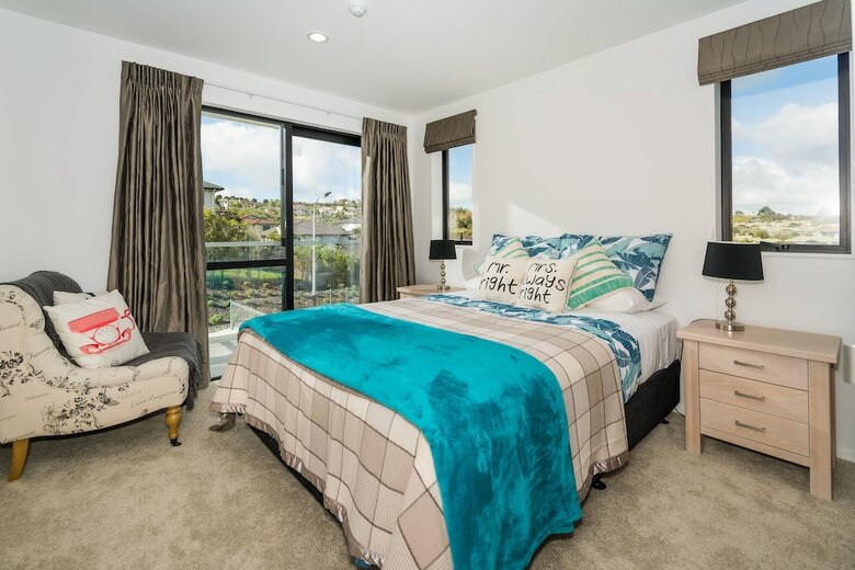 Albany Brand New Serviced Apartment