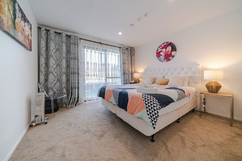 Albany Brand New Serviced Apartment