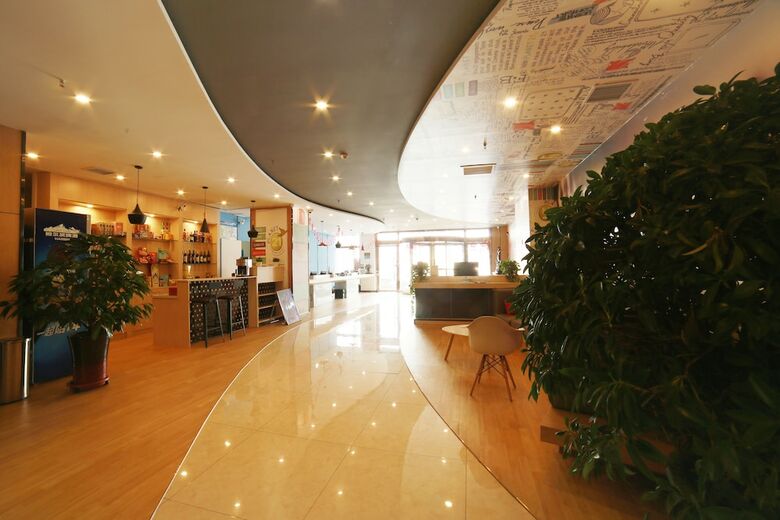 Hotel Ibis Tianjin Wuqing